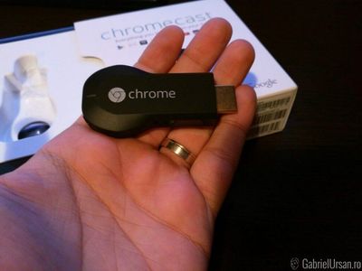 Google Chromecast 4