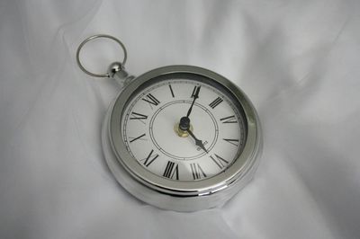 timpul trece leafa merge