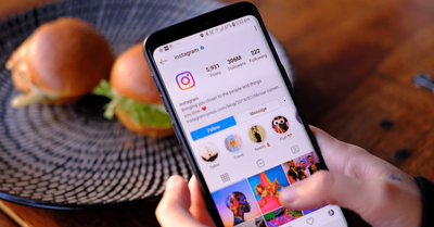 Cum descarci poze de pe Insta