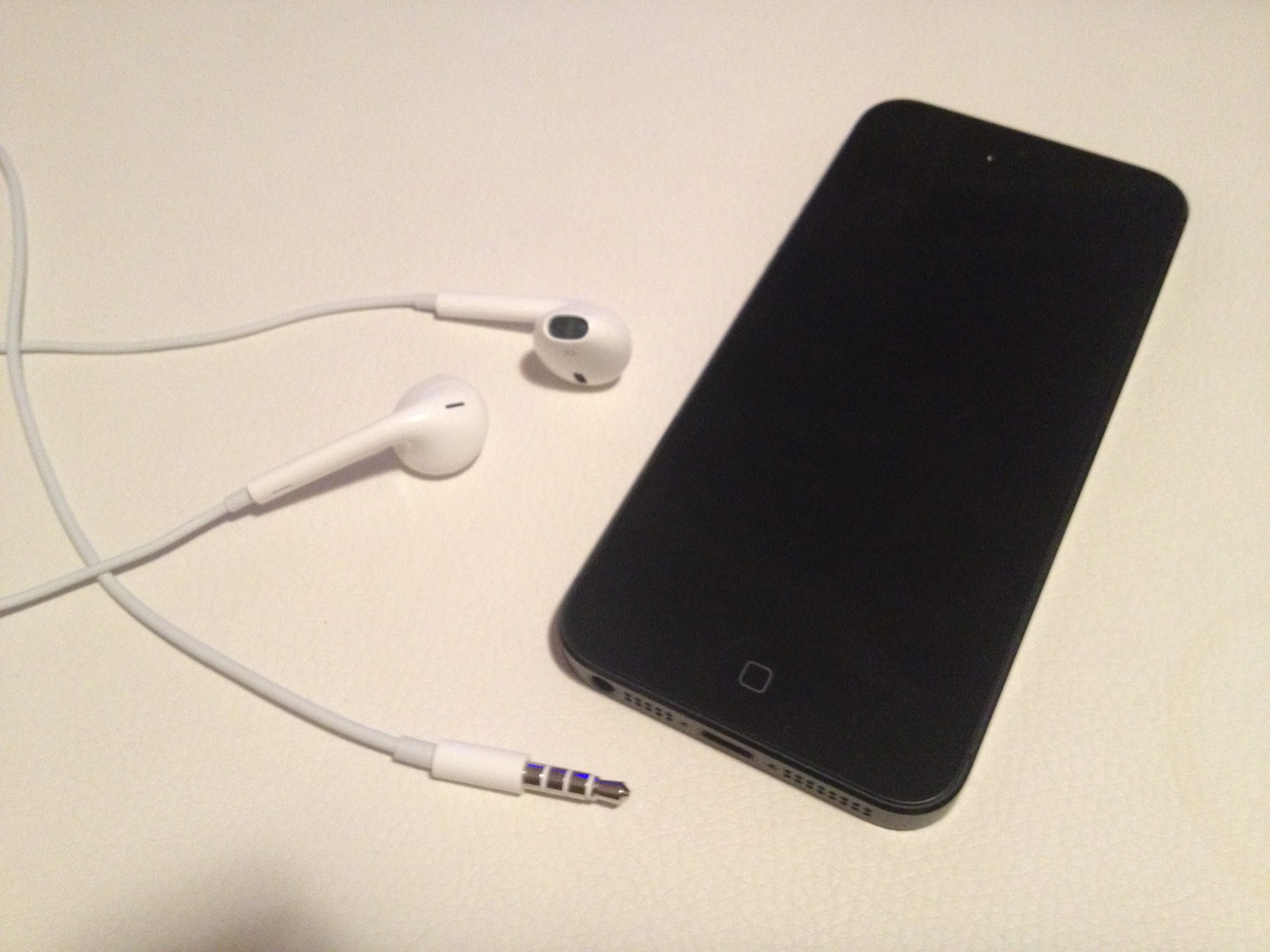 iPhone 5 casti