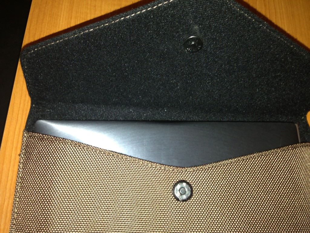 Husa Asus ZenBook Touch 1