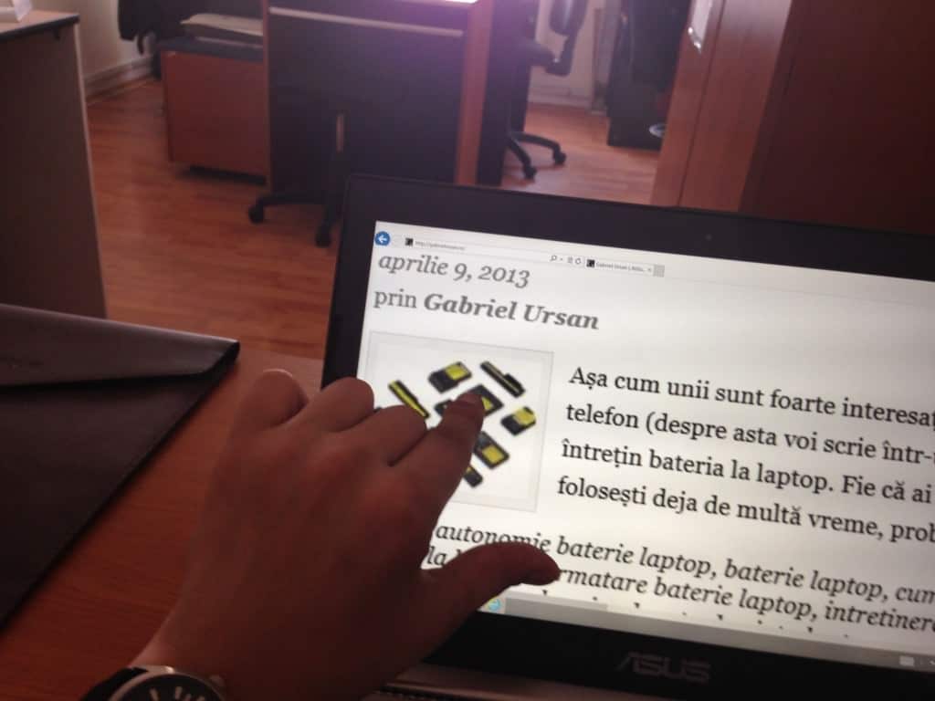 Touchscreen Asus ZenBook 4