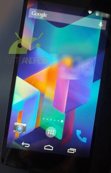 Poza 4 Nexus 5