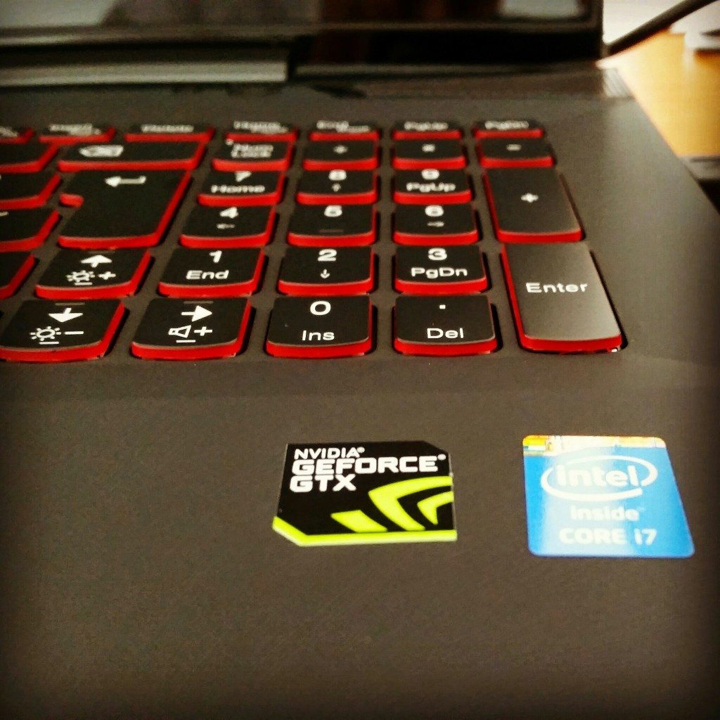 Lenovo Y50 12
