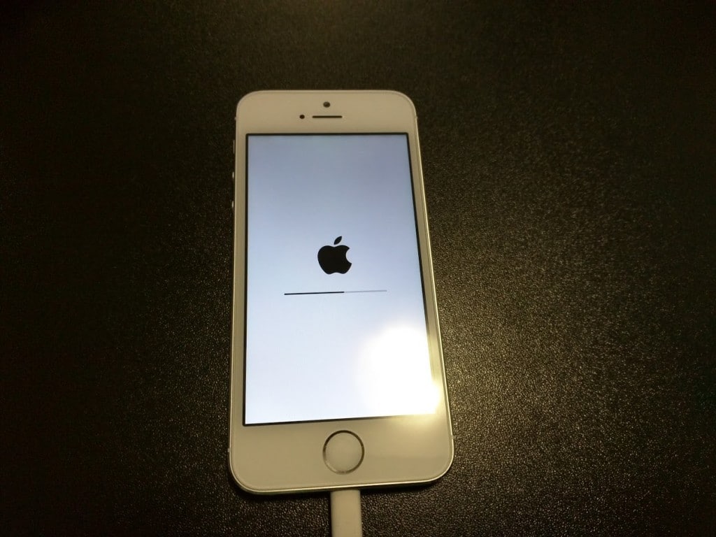 Cum rezolv un iPhone 5S Demo