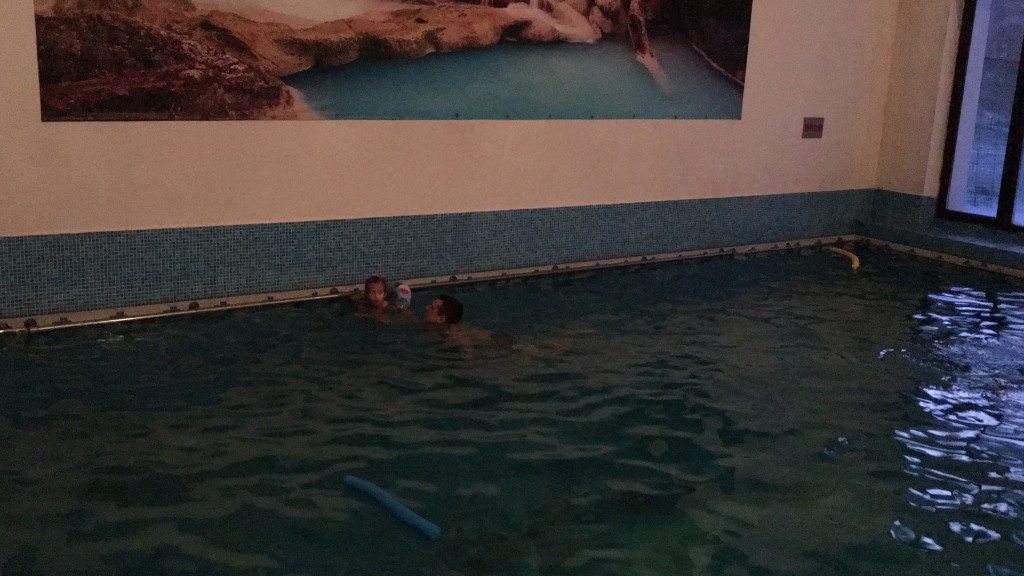 Piscina Hotel Hera Predeal