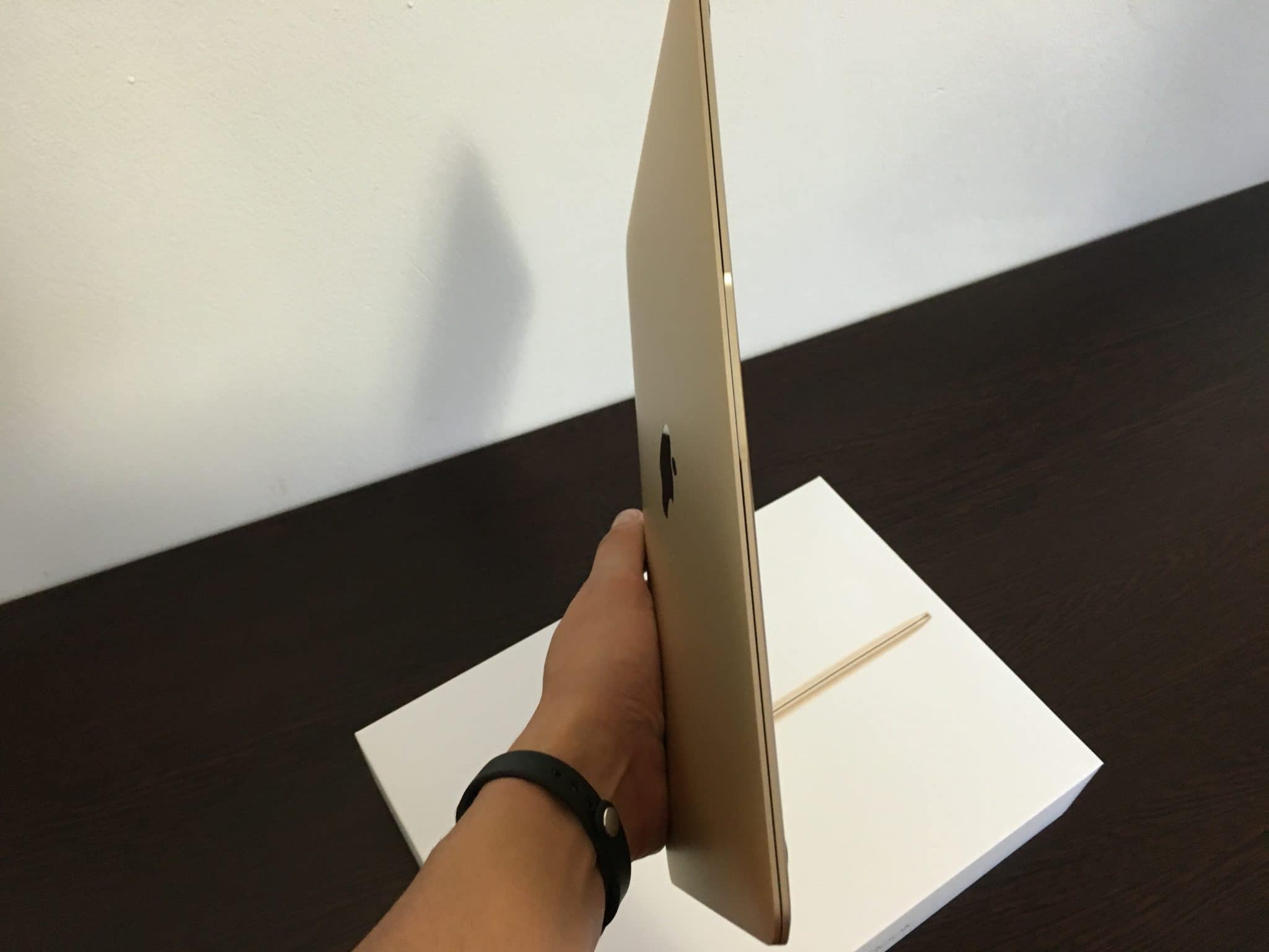 MacBook 12 in mana