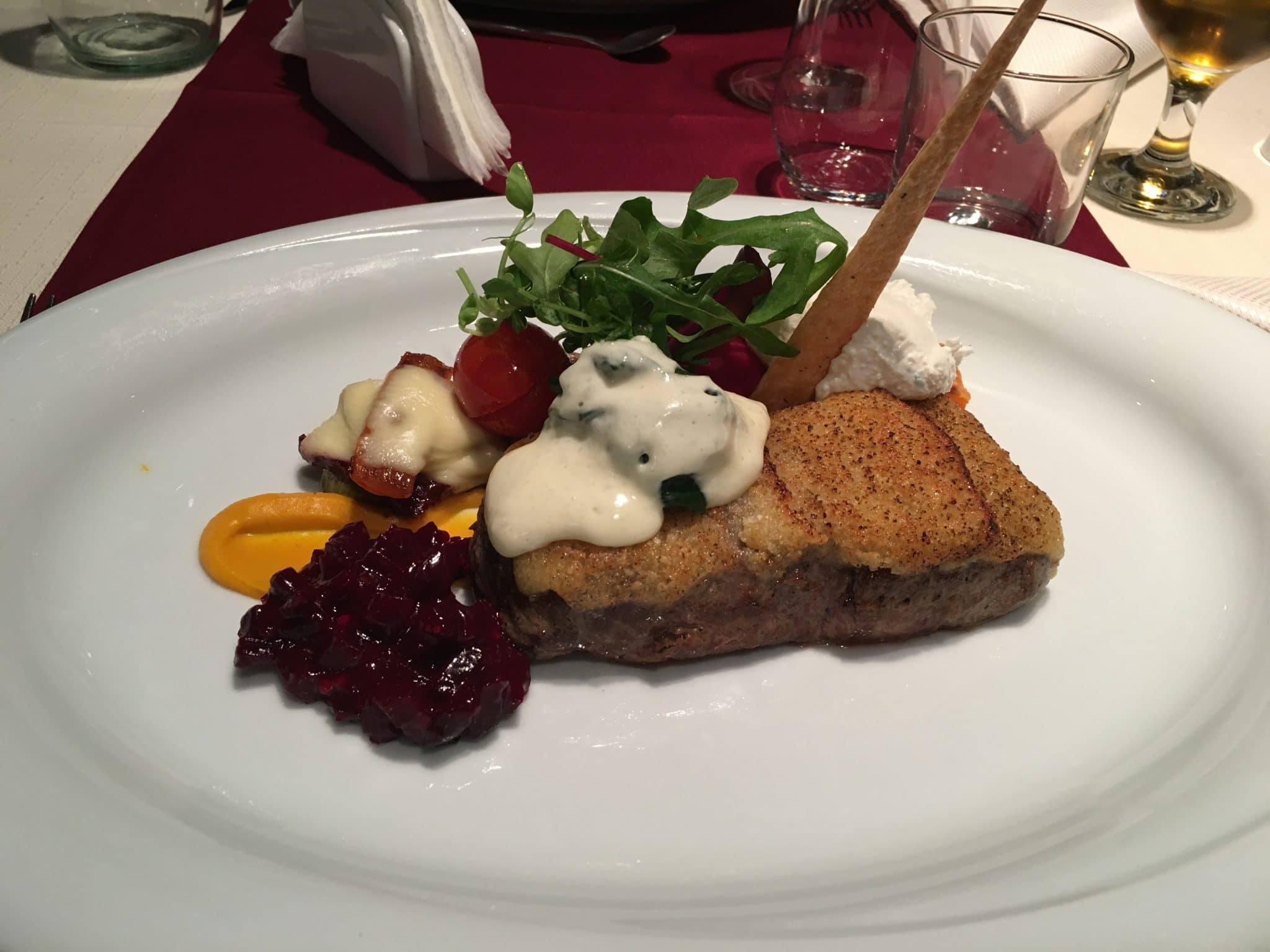 Vita cu parmezan la restaurant Belvedere Brasov