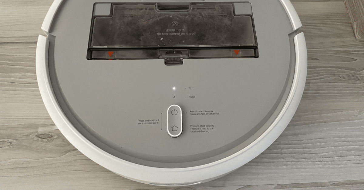 Colector gunoi aspirator robot