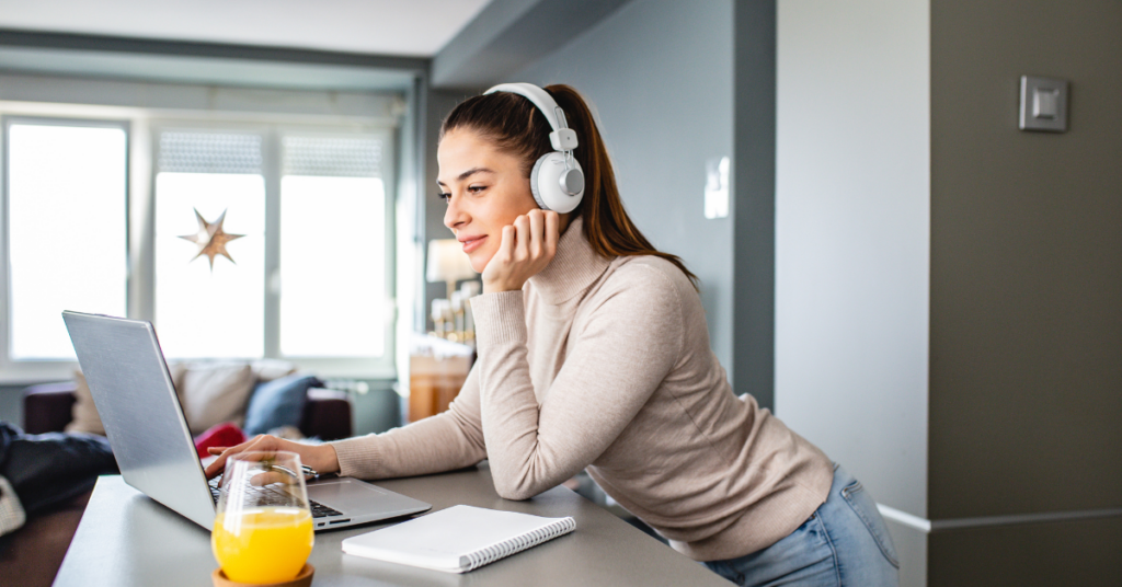 15 Fă un curs online și vinde-l