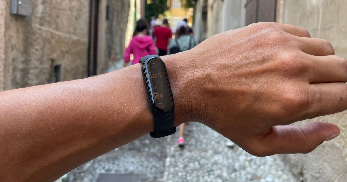 Review brățară fitness Xiaomi Mi Smart Band 6