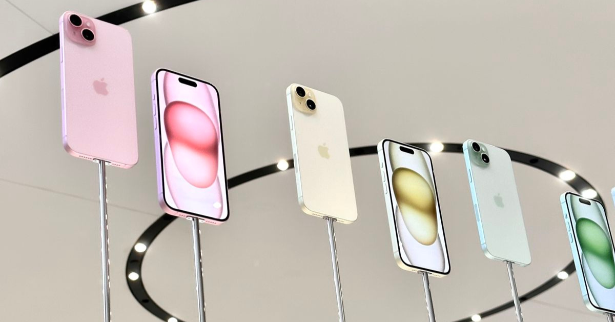Noile iPhone 15